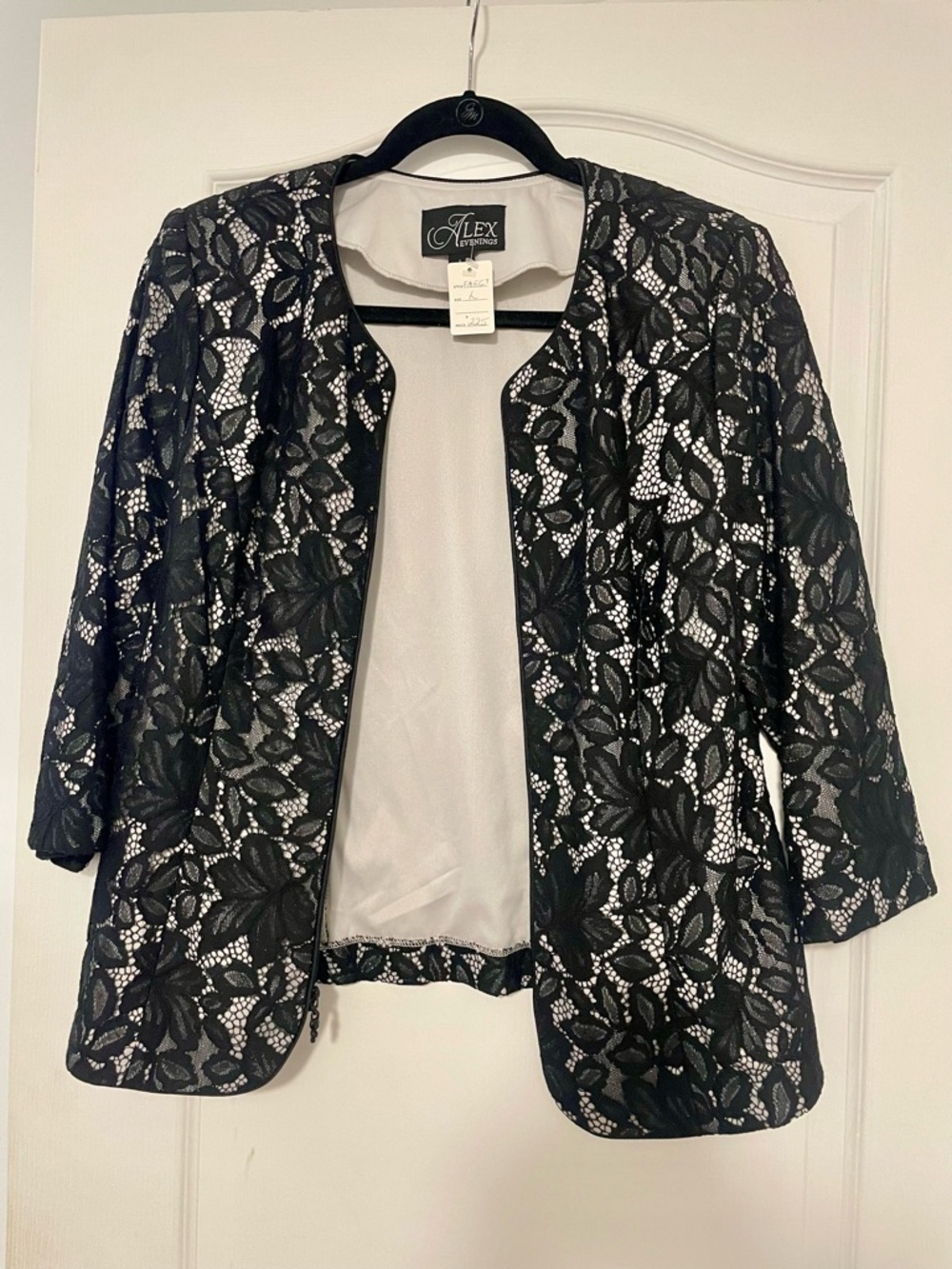 NWT Alex Evenings Black and White Lace Evening Jacket, Size Large